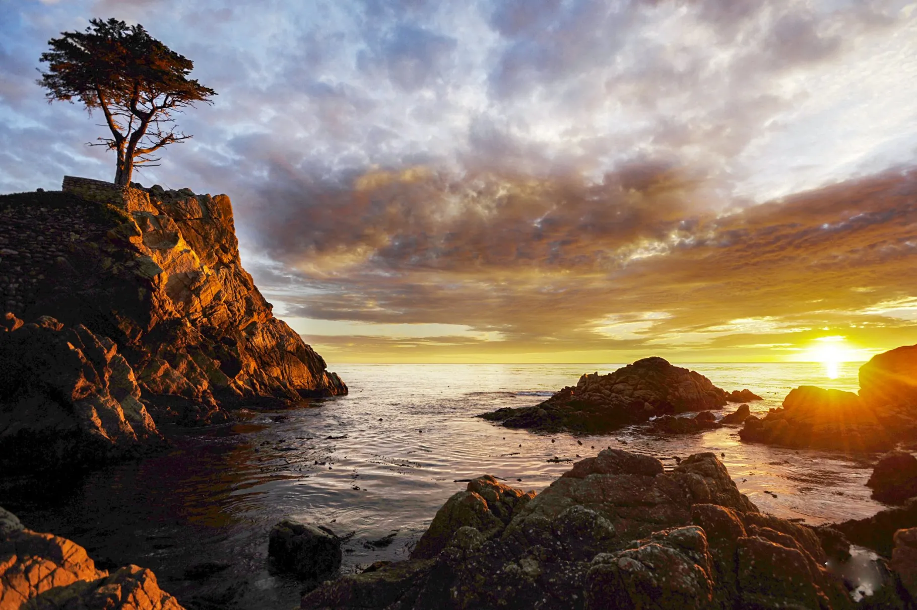Clearance Pebble Beach Radiant Sunset By Bart Keagy - Metal Print